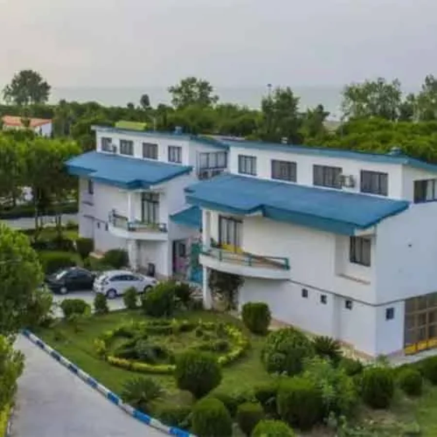 سپیدکنار متین